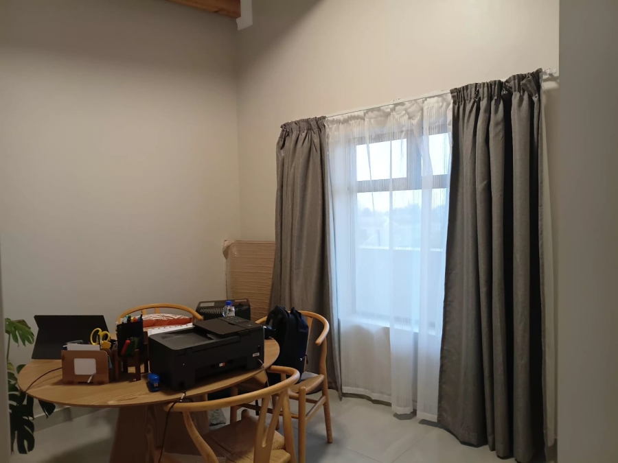 To Let 2 Bedroom Property for Rent in Bodorp Western Cape